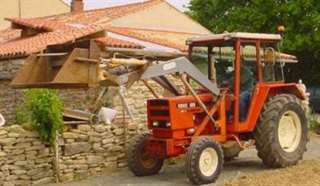 Tracteur Renault 551?